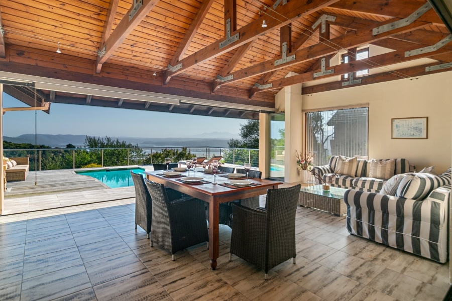 6 Bedroom Property for Sale in Pezula Golf Estate Western Cape